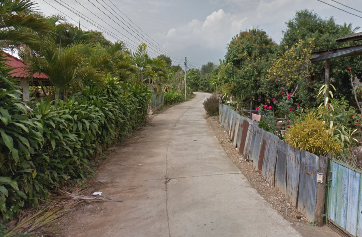 Road to the Land for Sale in Chiang Dao 1, Chiang Mai