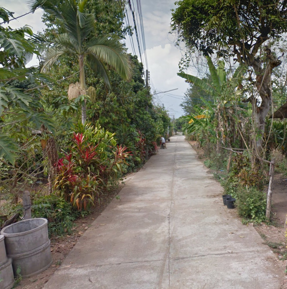 Road to the Land for Sale in Chiang Dao 2, Chiang Mai